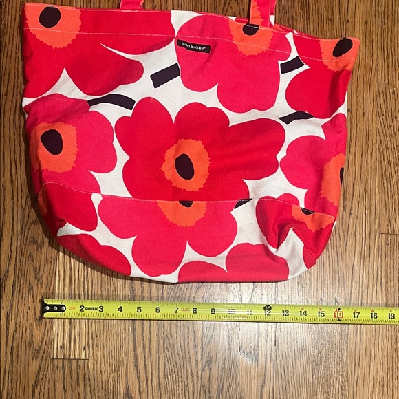Marimekko Floral Tote - Picture 5 of 8